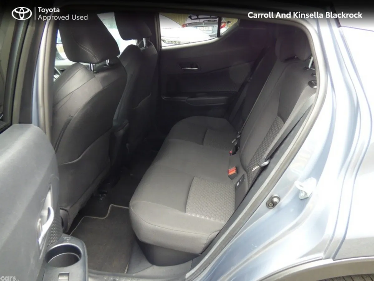 Toyota C-HR SUV, Petrol Hybrid, 2023, Grey