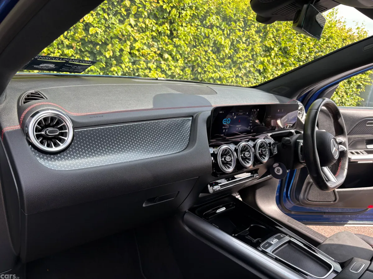 Mercedes-Benz EQA SUV, Electric, 2025, Blue