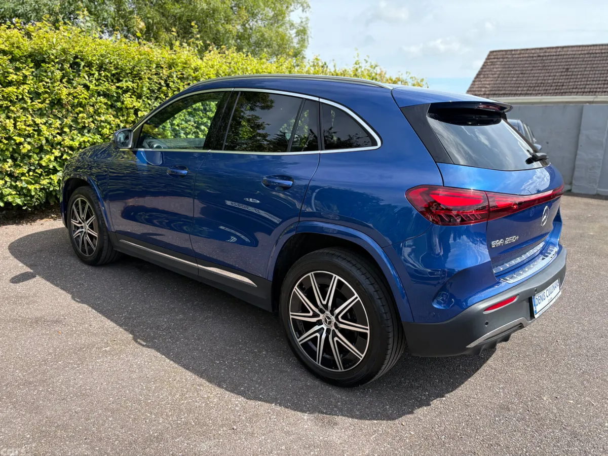 Mercedes-Benz EQA SUV, Electric, 2025, Blue