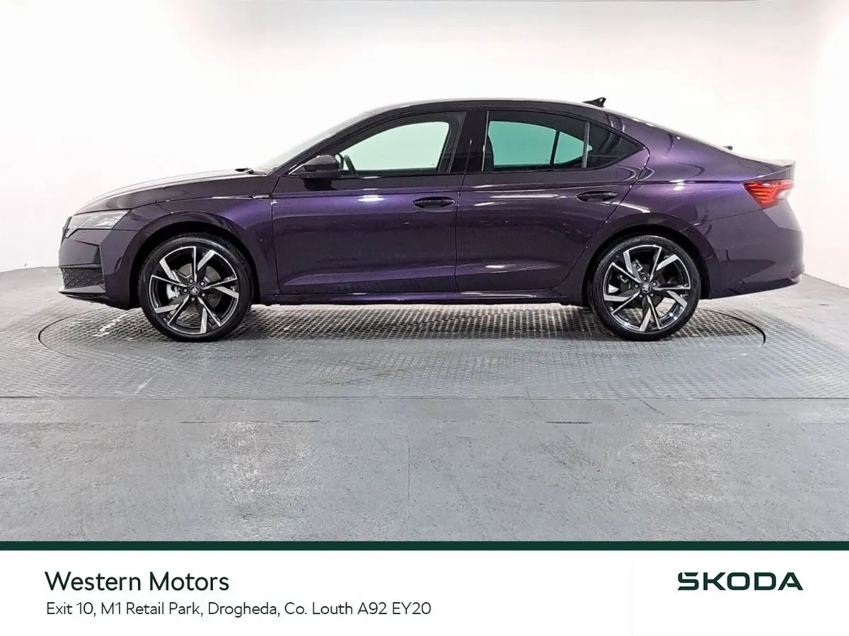 Skoda Octavia Saloon, Diesel, 2026, Purple