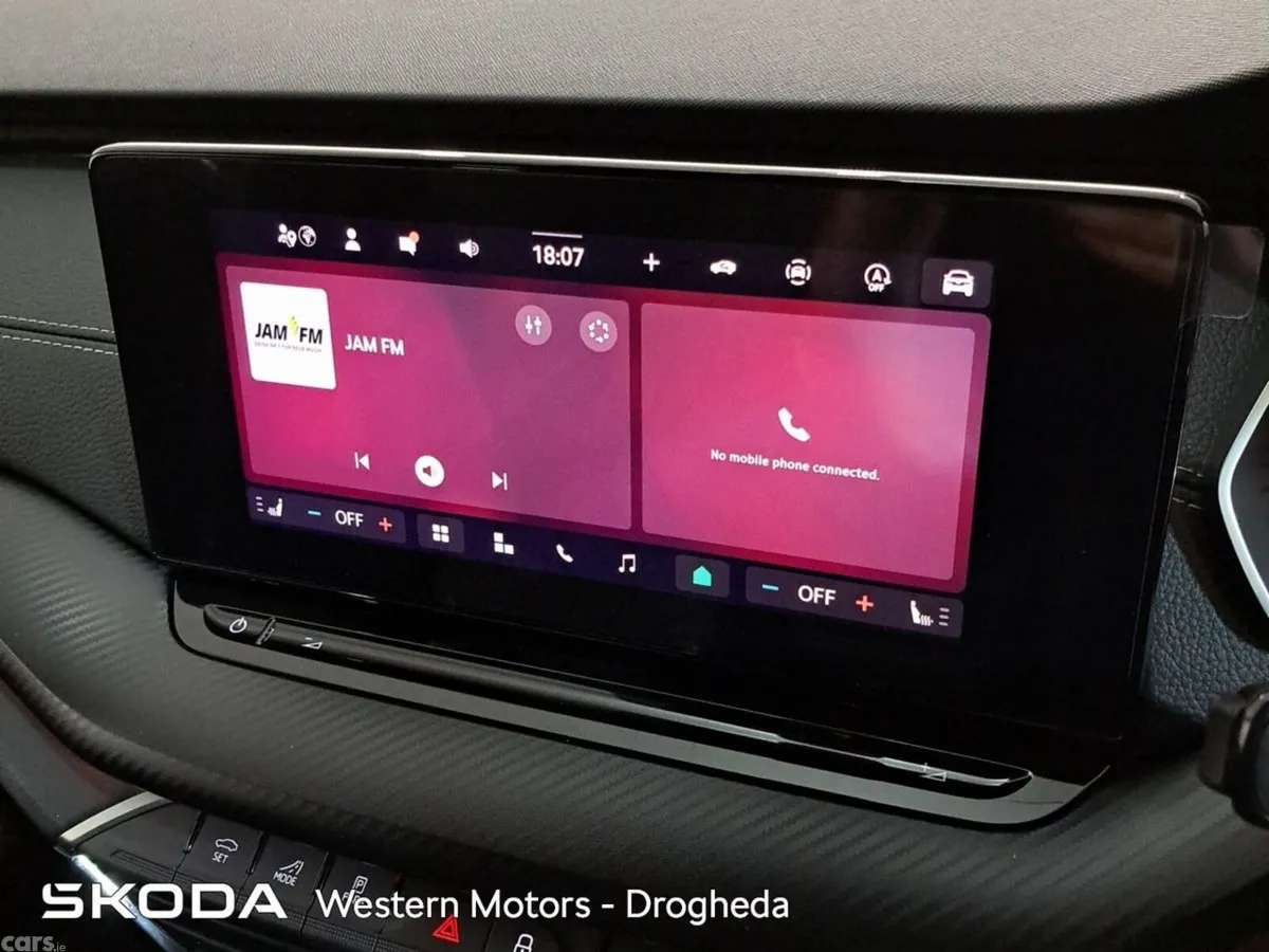 Skoda Octavia Saloon, Diesel, 2026, Purple