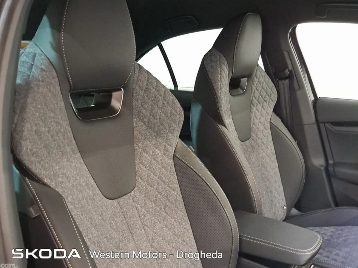 Skoda Octavia Saloon, Diesel, 2026, Purple