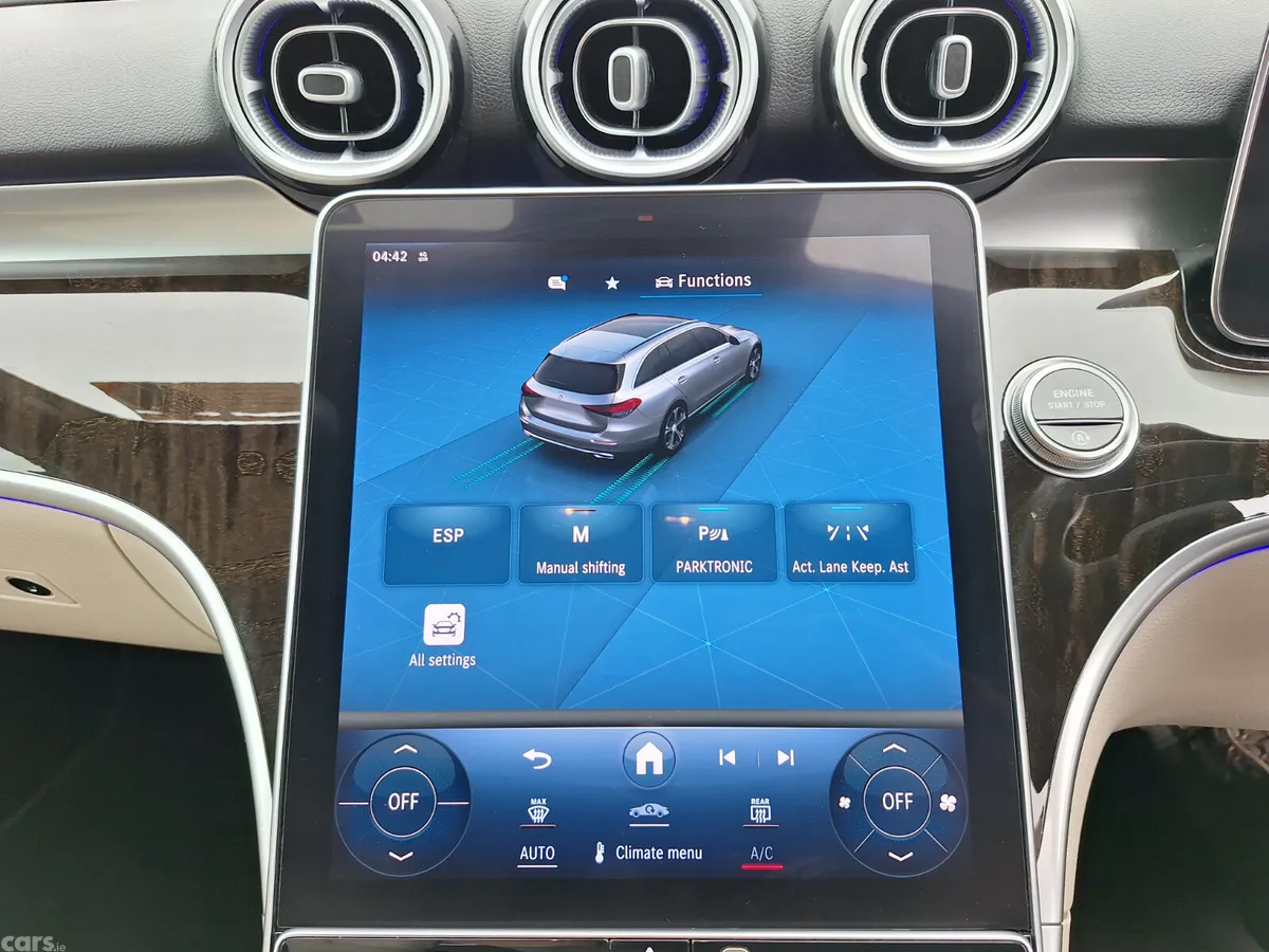 Mercedes-Benz C-Class Estate/Jeep, Diesel Hybrid, 2022, Blue