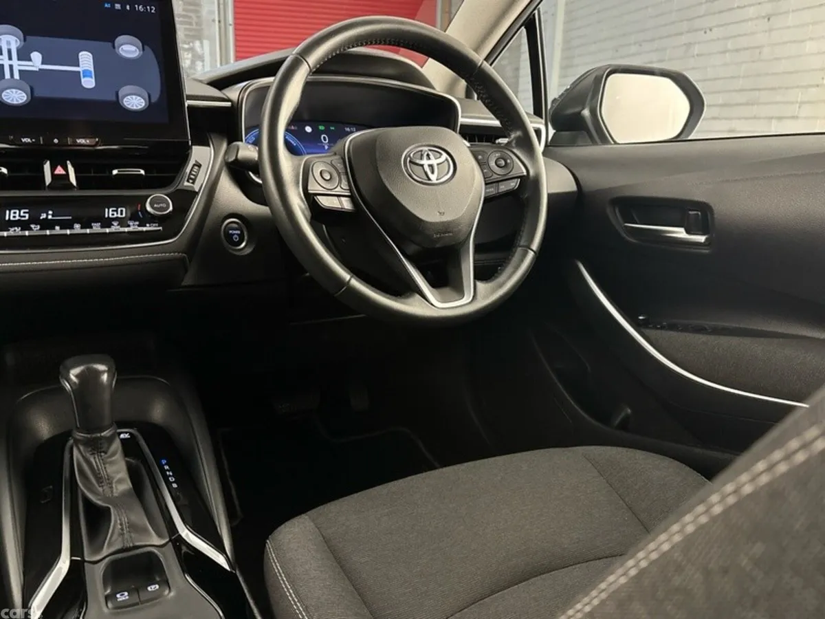 Toyota Corolla Saloon, Petrol Hybrid, 2023, Grey