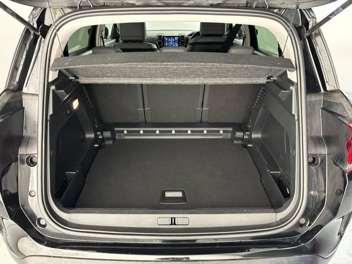 Citroen C5 Aircross MPV, Diesel, 2022, Black