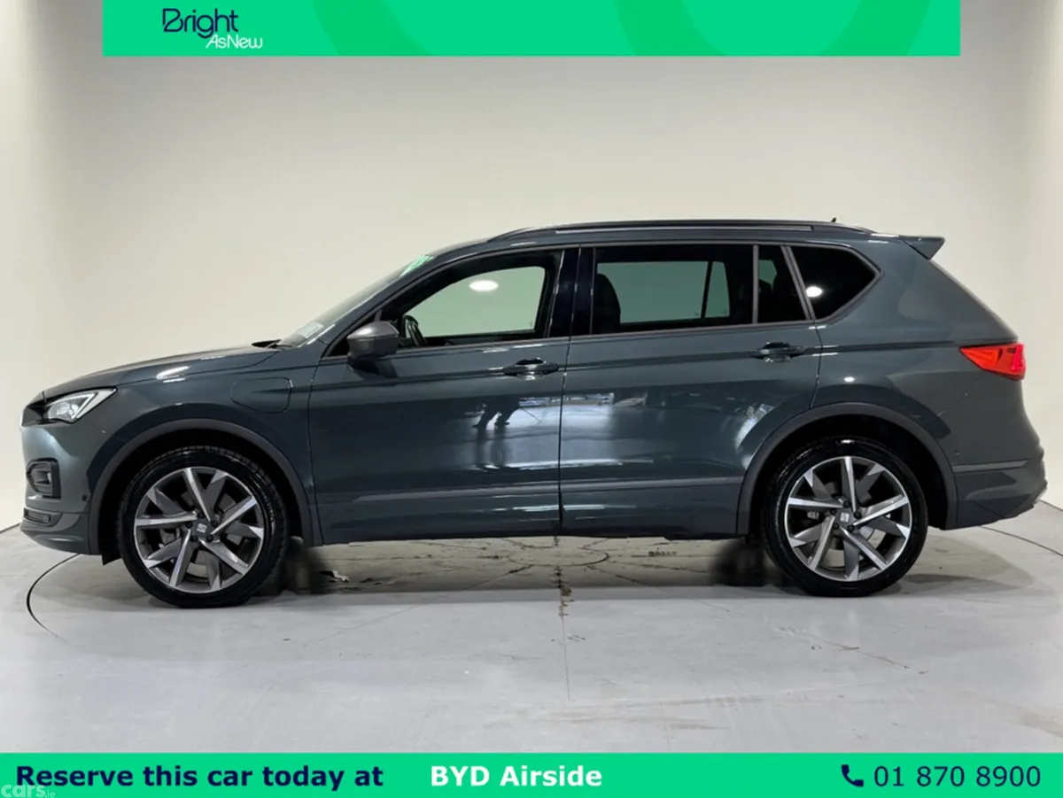 SEAT Tarraco Estate, Petrol, 2023, Green
