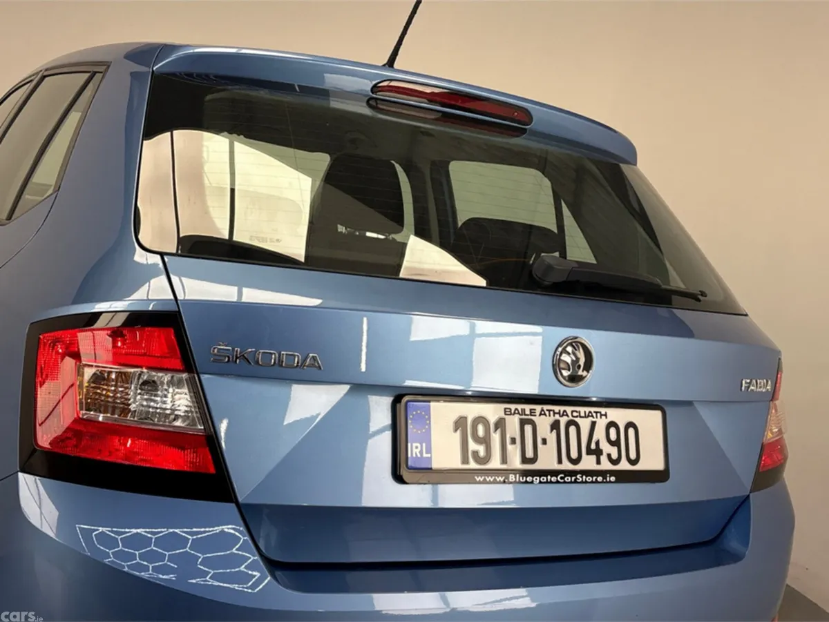 Skoda Fabia Hatchback, Petrol, 2019, Blue
