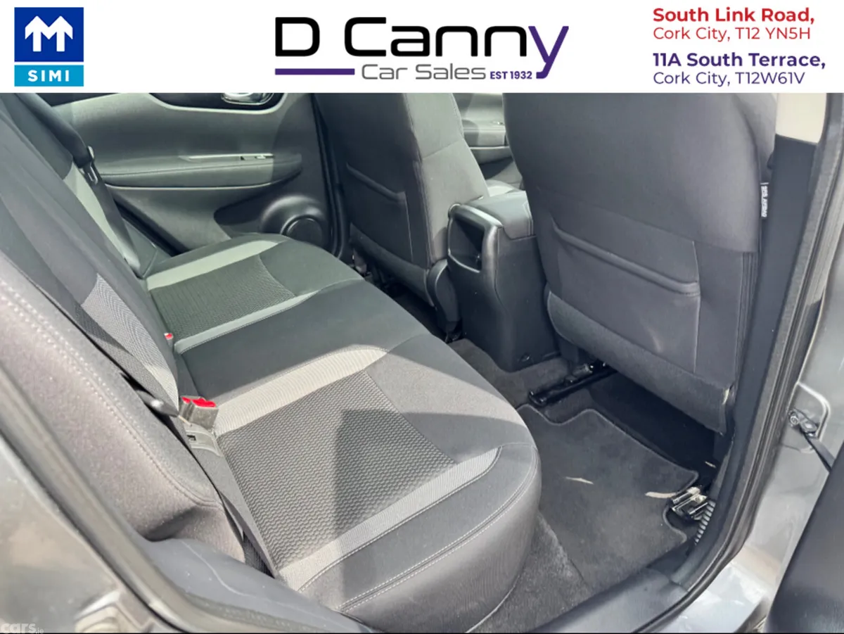 Nissan Qashqai MPV, Petrol, 2019, Grey