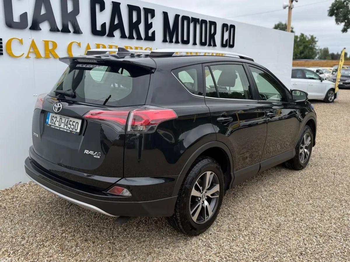 Toyota RAV4 MPV, Diesel, 2016, Black