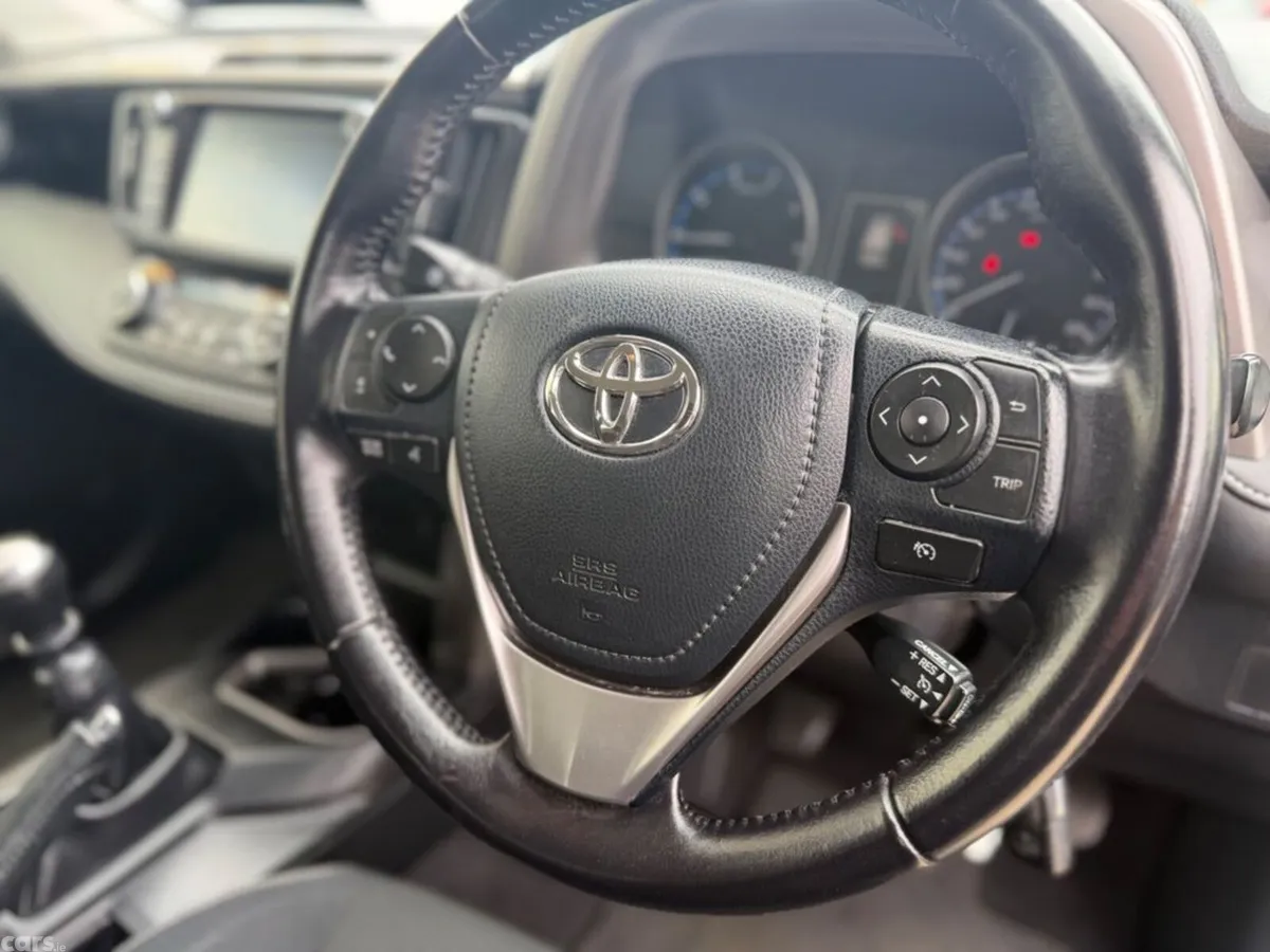 Toyota RAV4 MPV, Diesel, 2016, Black