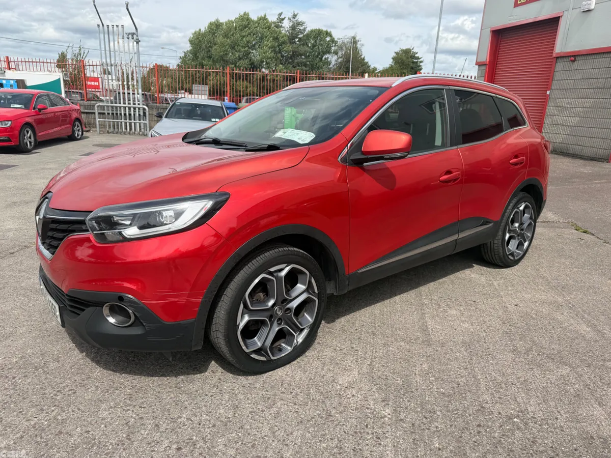 Renault Kadjar SUV, Diesel, 2016, Red