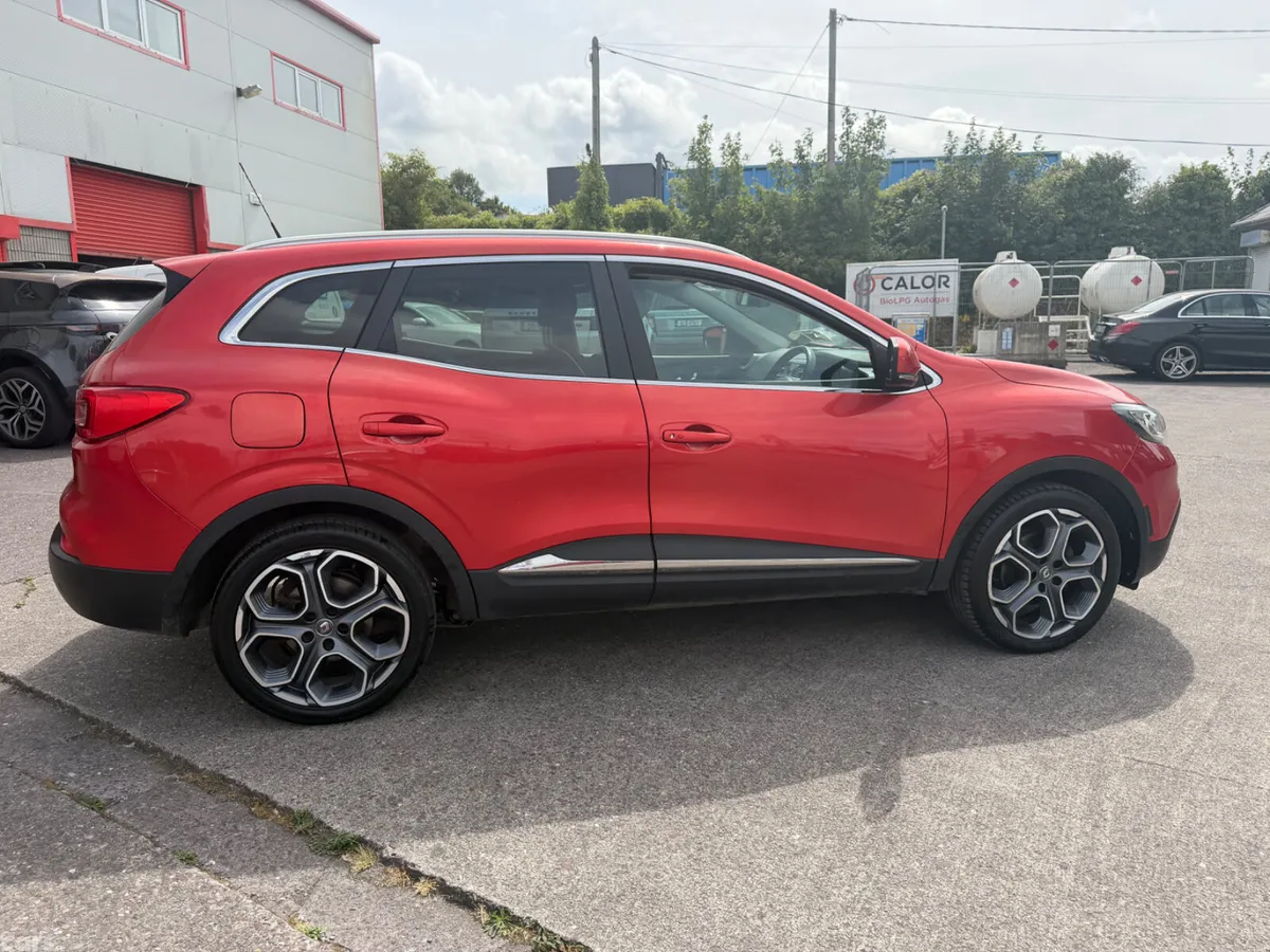 Renault Kadjar SUV, Diesel, 2016, Red