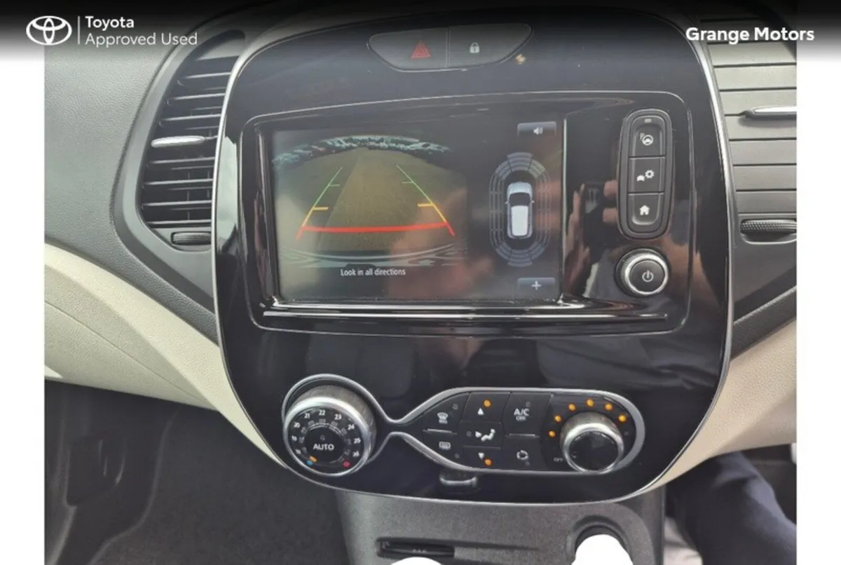 Renault Captur Hatchback, Petrol, 2019, Grey