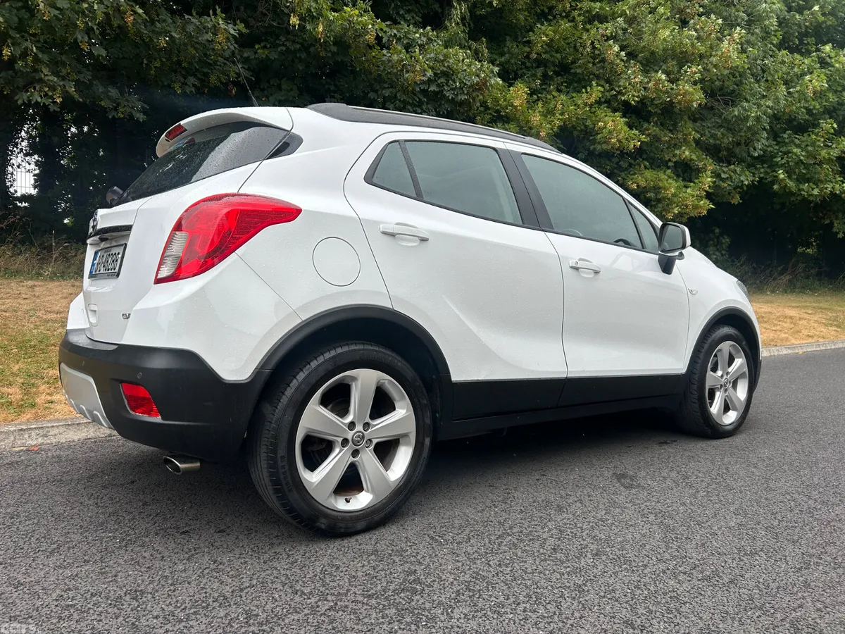 Vauxhall Mokka Hatchback, Diesel, 2015, White