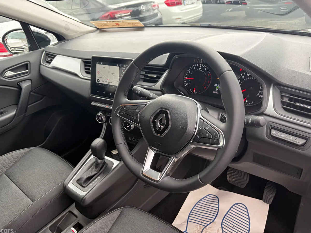 Renault Captur Hatchback, Petrol, 2023, Black