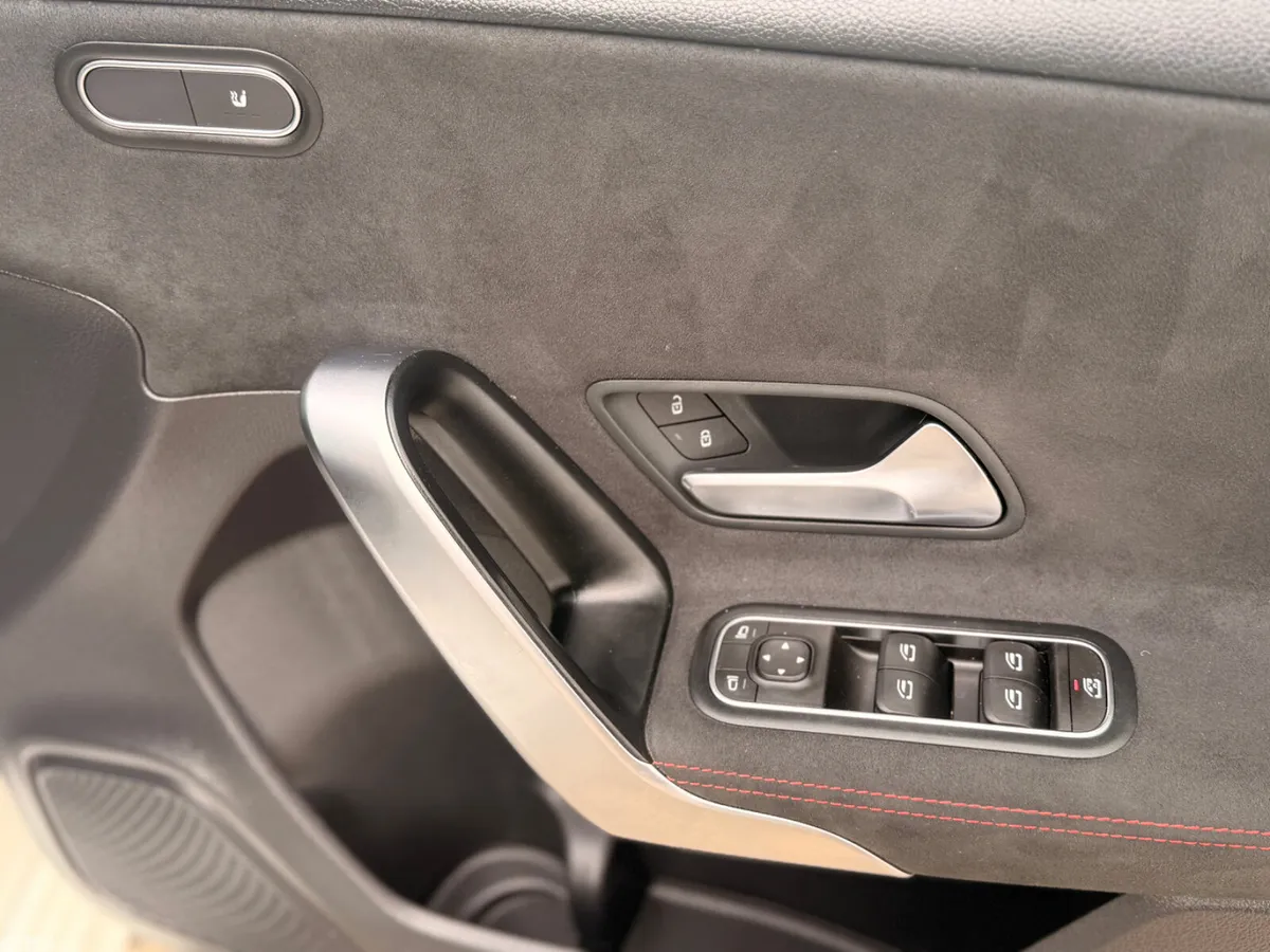 Mercedes-Benz A-Class Estate/Jeep, Diesel, 2020, White