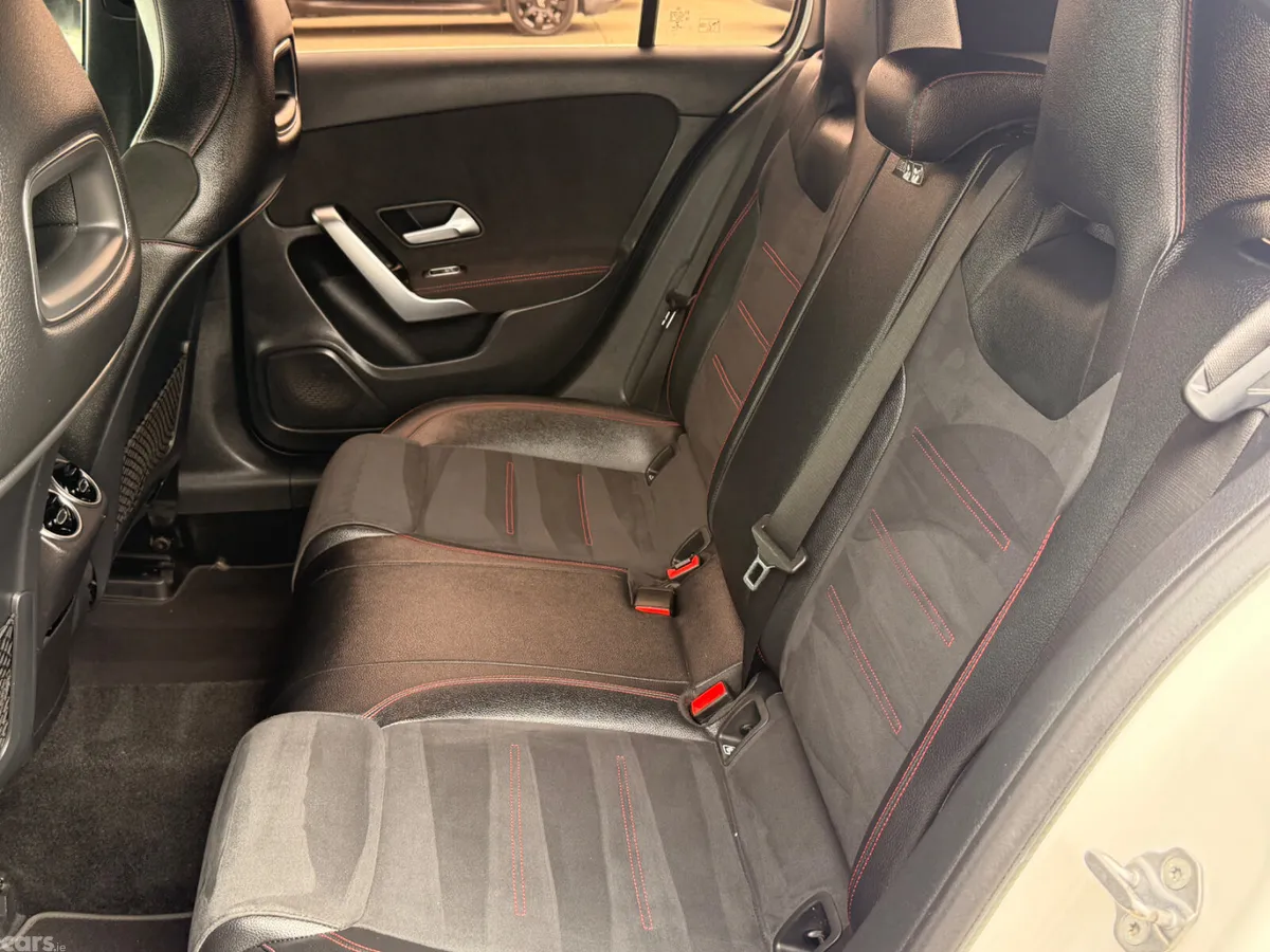 Mercedes-Benz A-Class Estate/Jeep, Diesel, 2020, White