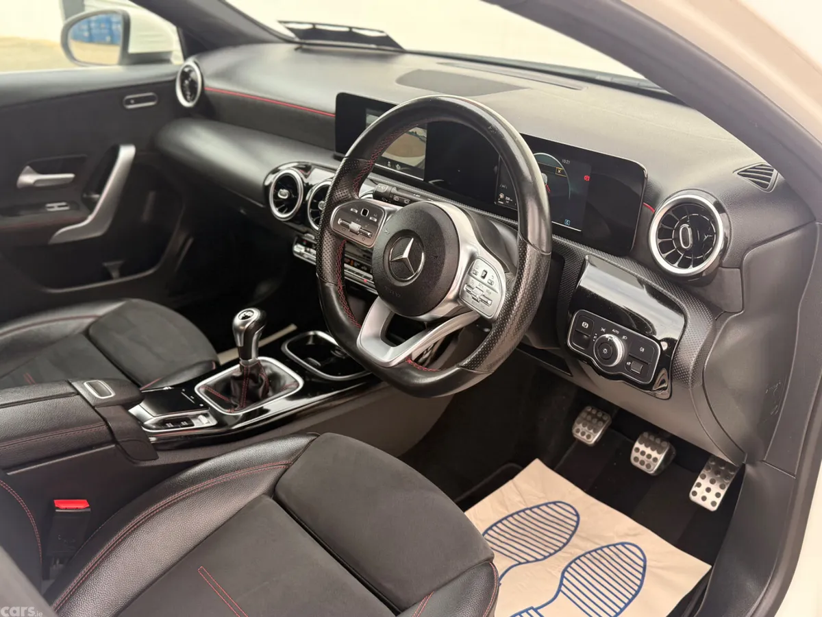 Mercedes-Benz A-Class Estate/Jeep, Diesel, 2020, White