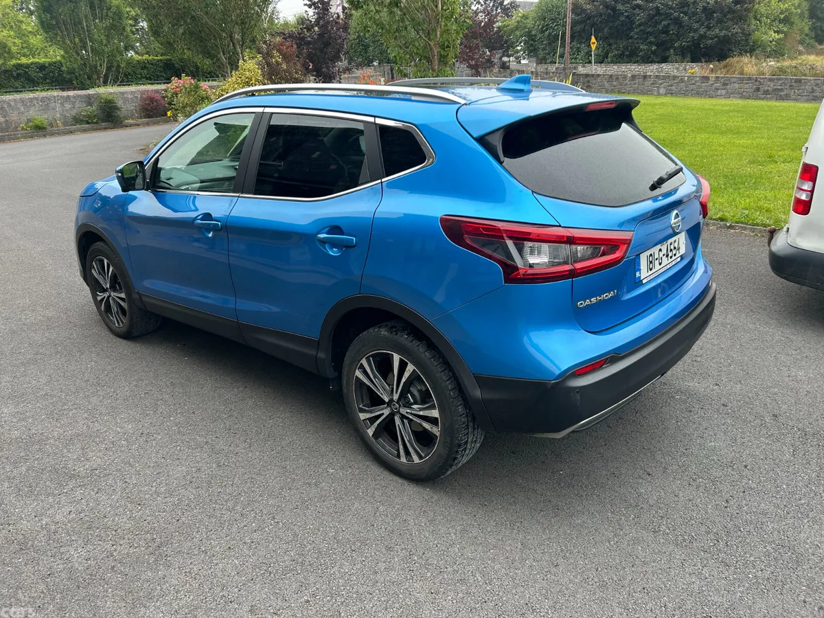 Nissan Qashqai Hatchback, Diesel, 2018, Blue