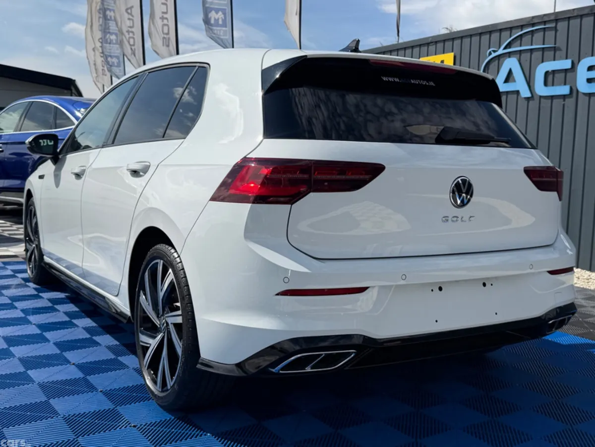 Volkswagen Golf Hatchback, Diesel, 2023, White