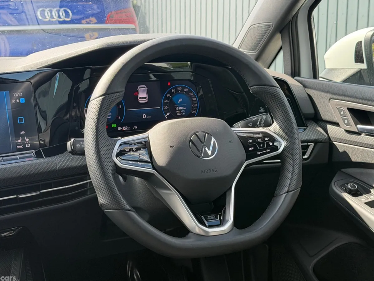 Volkswagen Golf Hatchback, Diesel, 2023, White