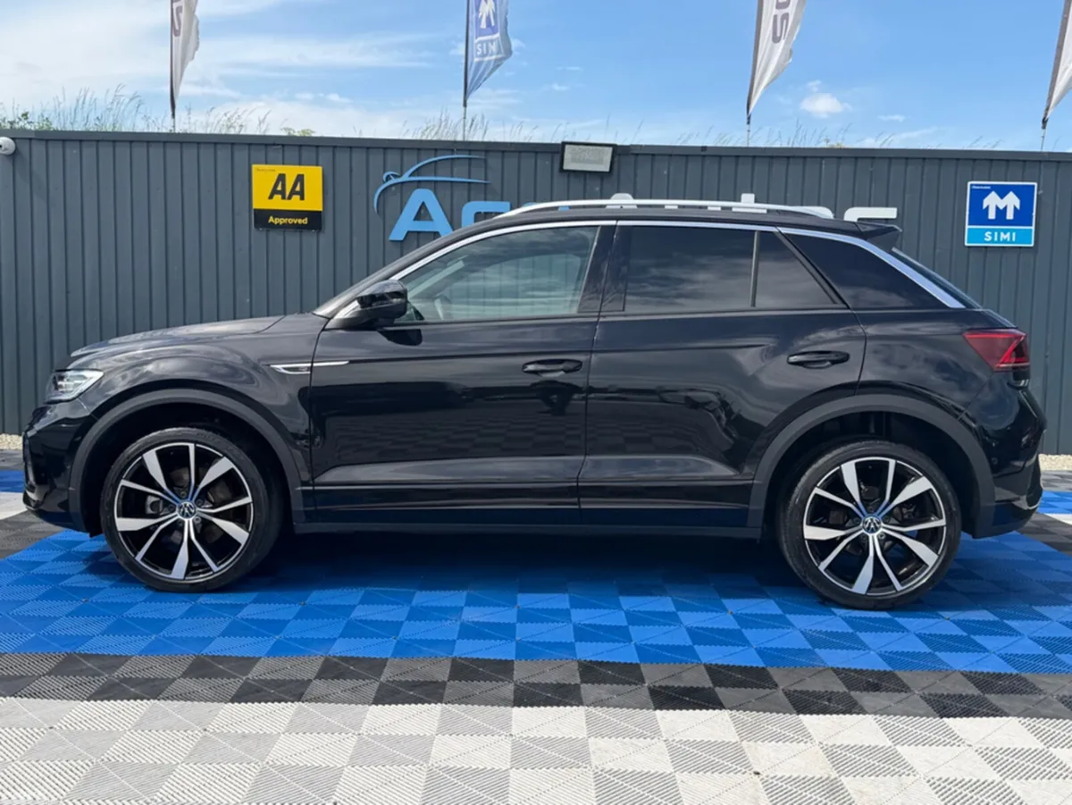 Volkswagen T-Roc SUV, Diesel, 2023, Black