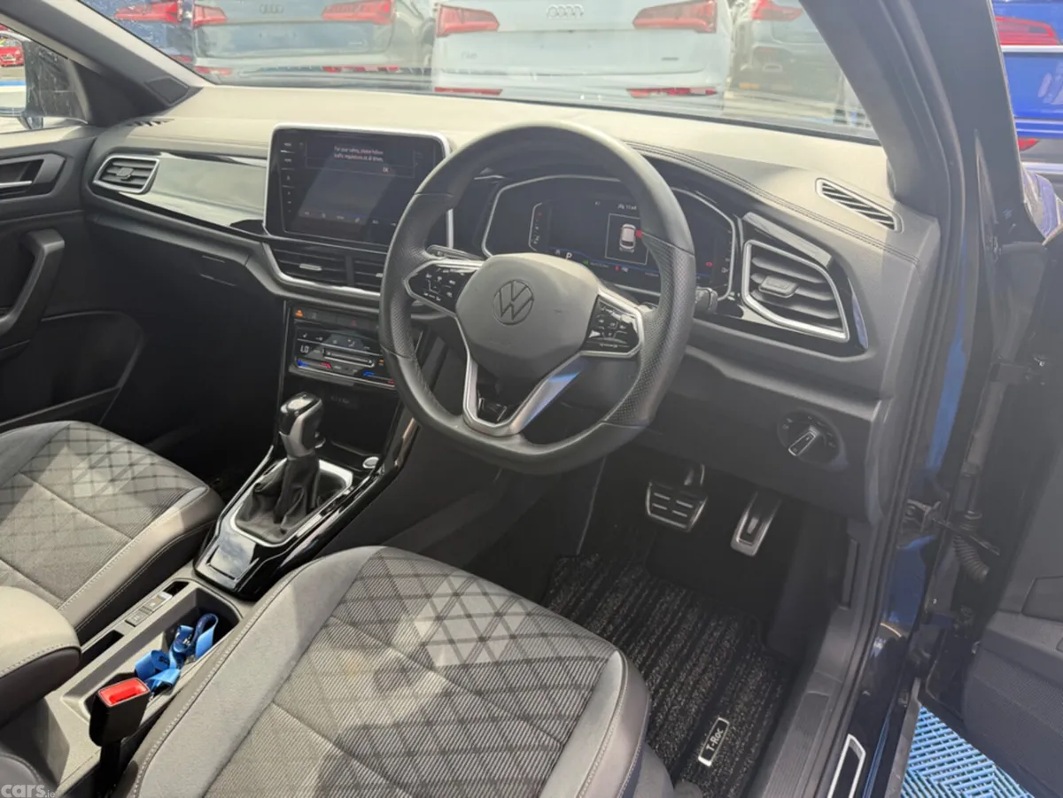 Volkswagen T-Roc SUV, Diesel, 2023, Black