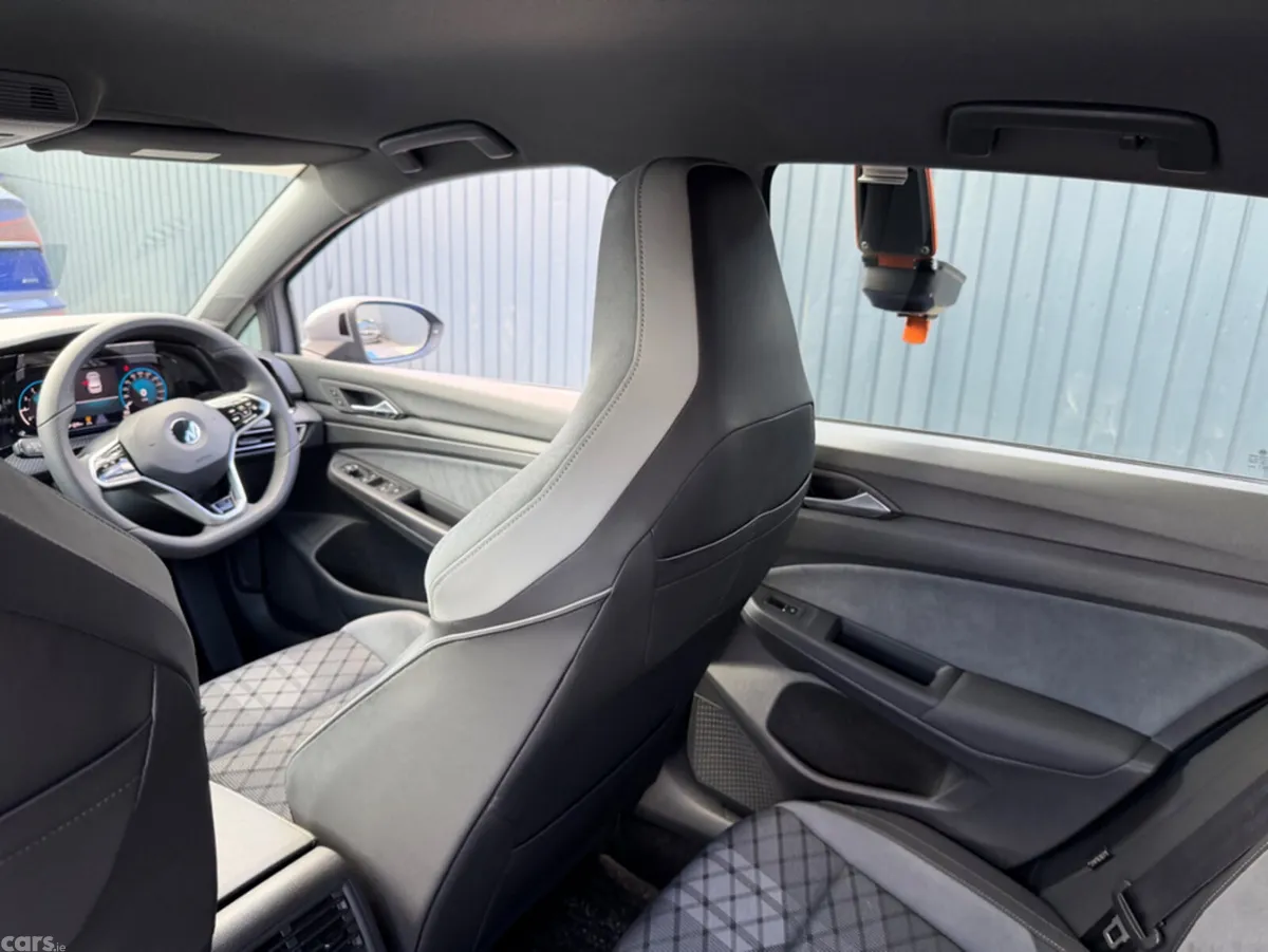 Volkswagen Golf Hatchback, Petrol, 2021, Grey