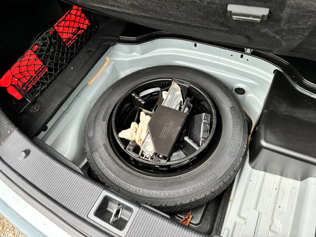 Mercedes-Benz C-Class Saloon, Diesel, 2013, Silver