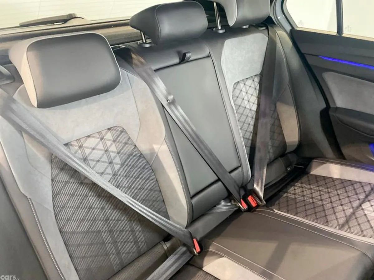 Volkswagen Golf Hatchback, Petrol Hybrid, 2022, Grey