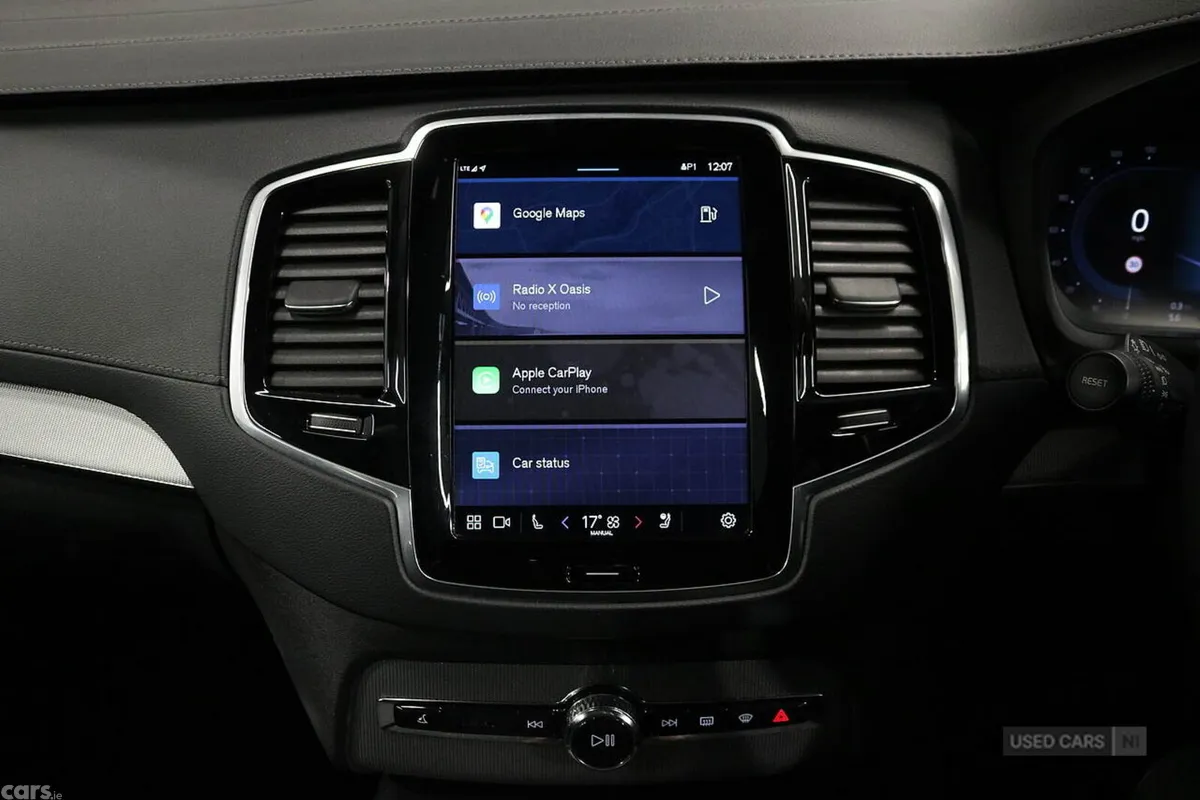 Volvo XC90 SUV, Diesel Hybrid, 2022, Silver