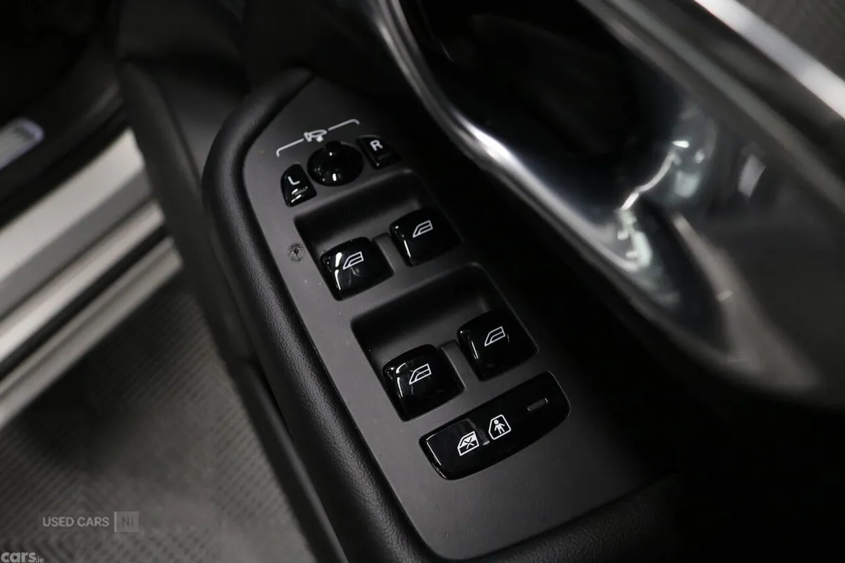Volvo XC90 SUV, Diesel Hybrid, 2022, Silver