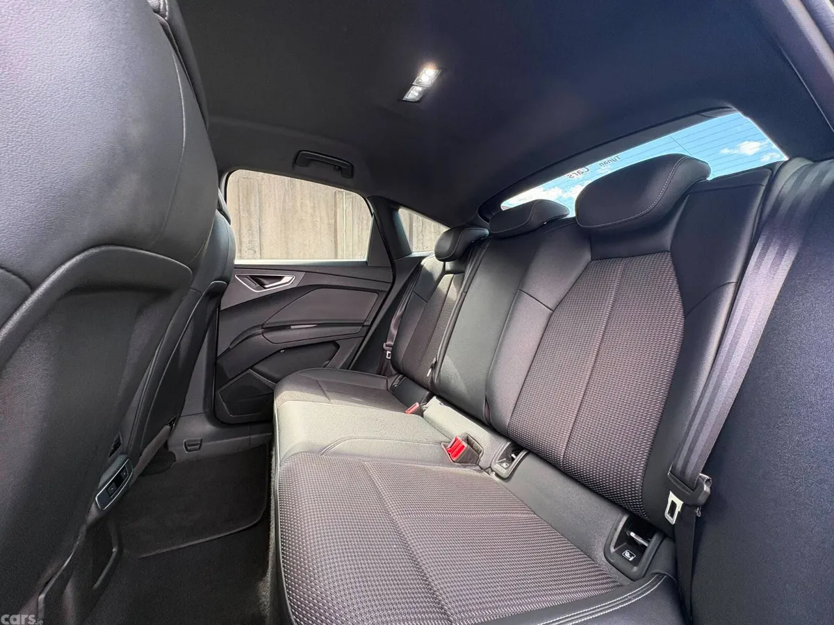 Audi Q4 e-tron SUV, Electric, 2023, White