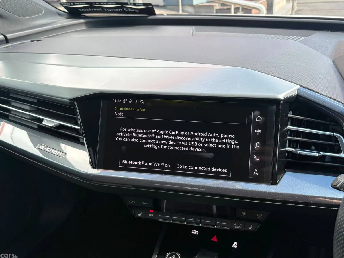 Audi Q4 e-tron SUV, Electric, 2023, White
