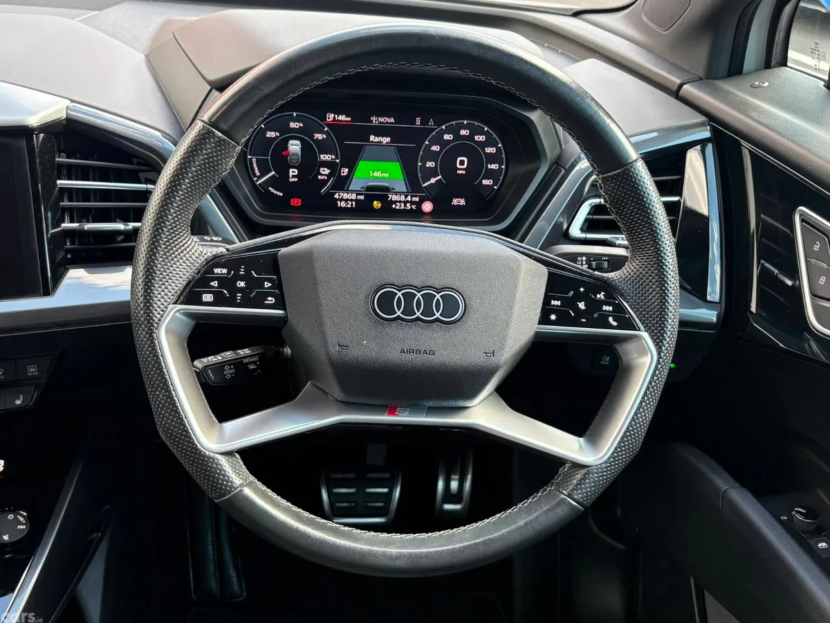 Audi Q4 e-tron SUV, Electric, 2023, White