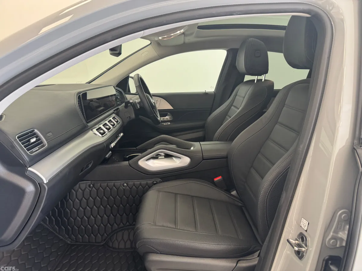 Mercedes-Benz GLE SUV, Diesel Plug-in Hybrid, 2025, Grey