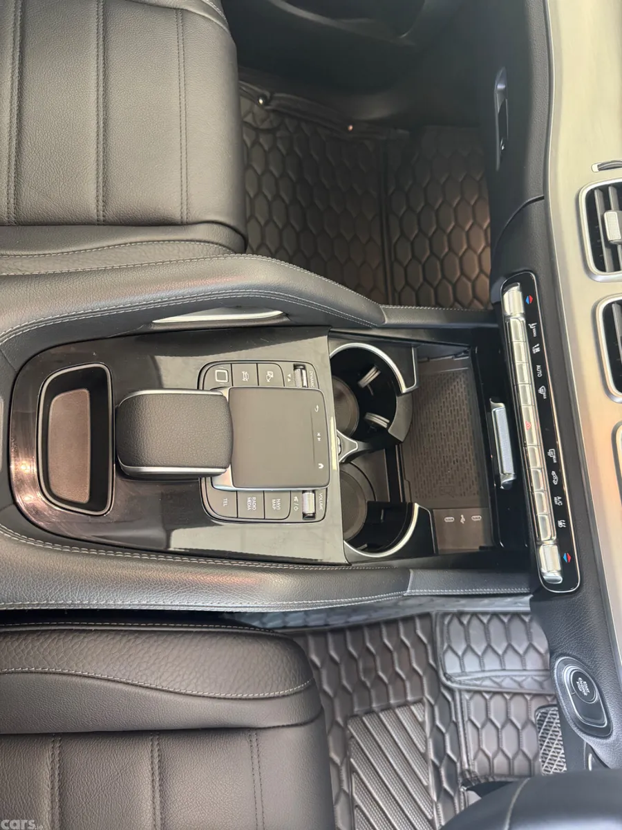 Mercedes-Benz GLE SUV, Diesel Plug-in Hybrid, 2025, Grey