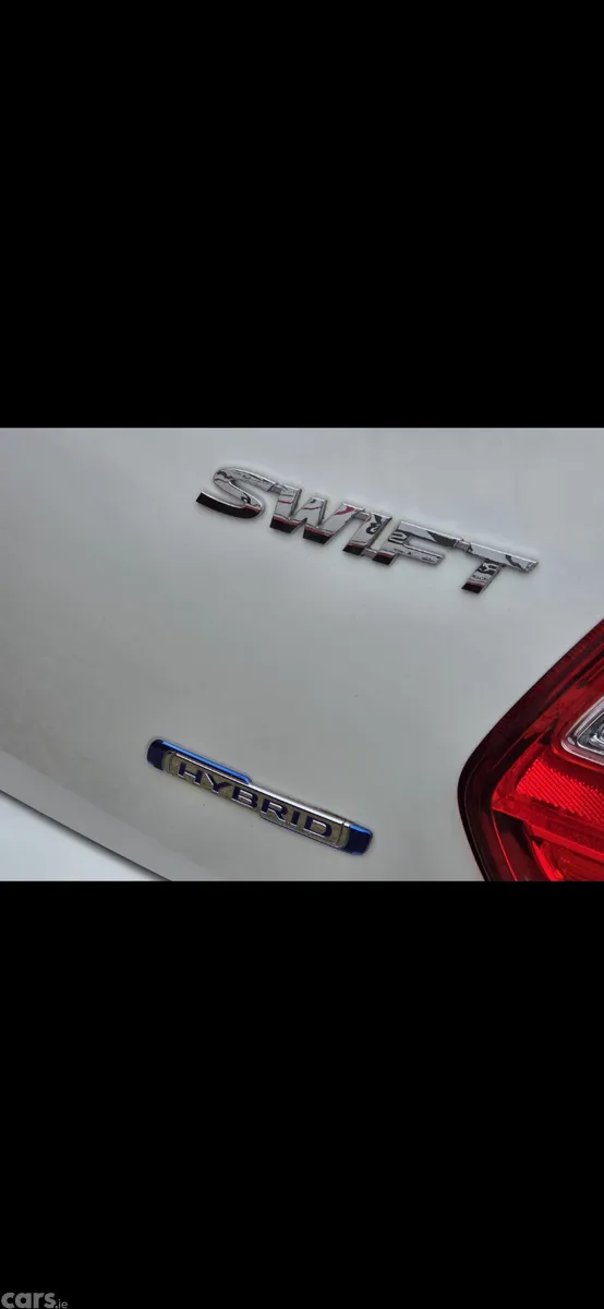 Suzuki Swift Hatchback, Petrol Hybrid, 2020, White