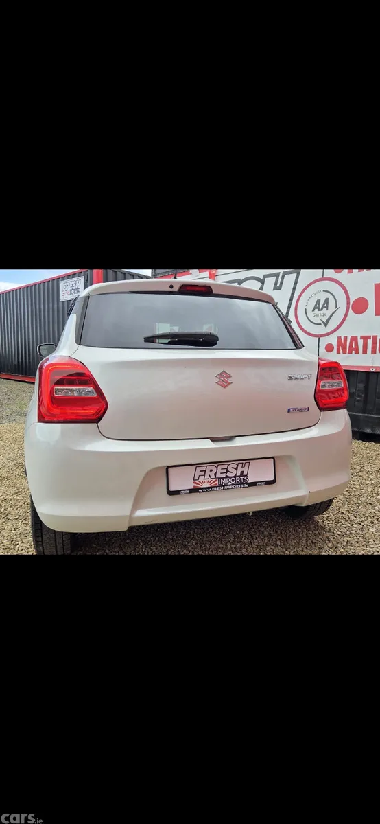 Suzuki Swift Hatchback, Petrol Hybrid, 2020, White
