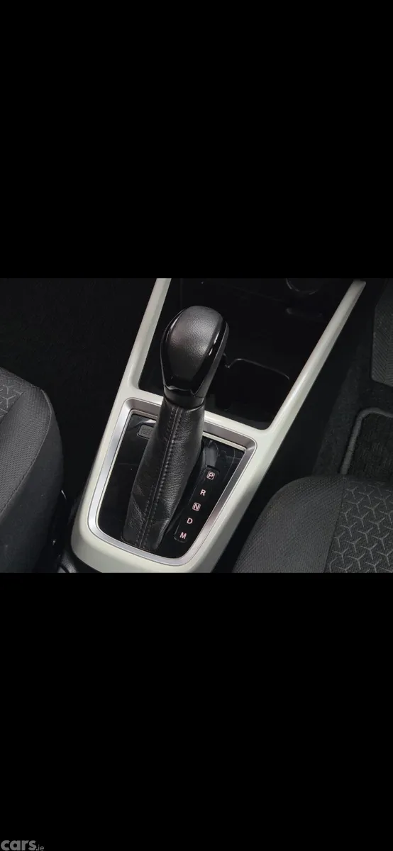 Suzuki Swift Hatchback, Petrol Hybrid, 2020, White