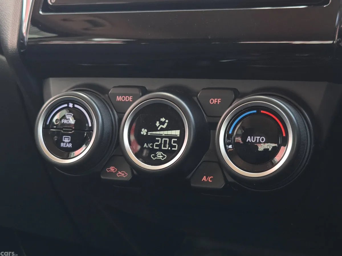 Suzuki Swift Hatchback, Petrol, 2020, Black