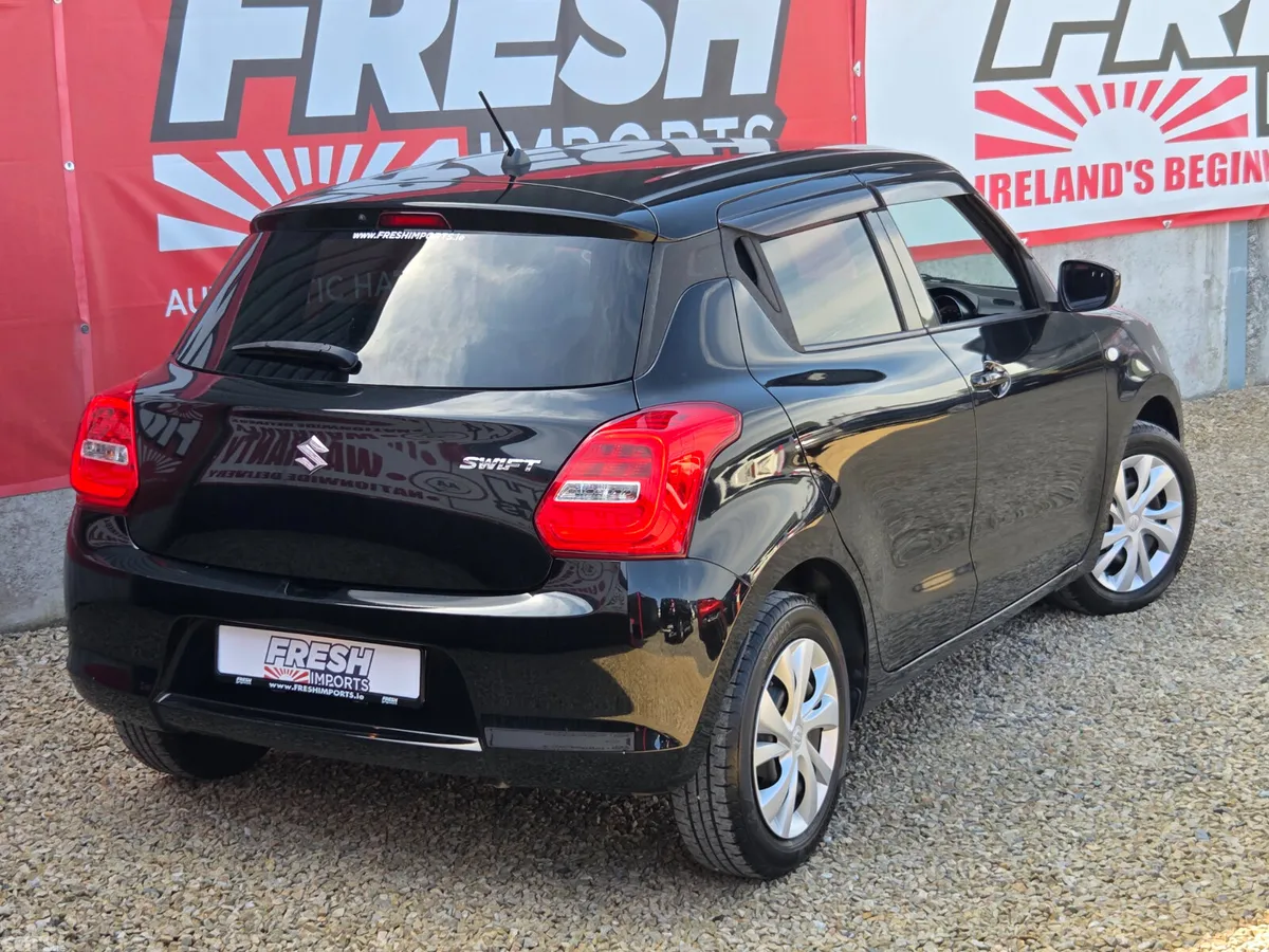 Suzuki Swift Hatchback, Petrol, 2020, Black