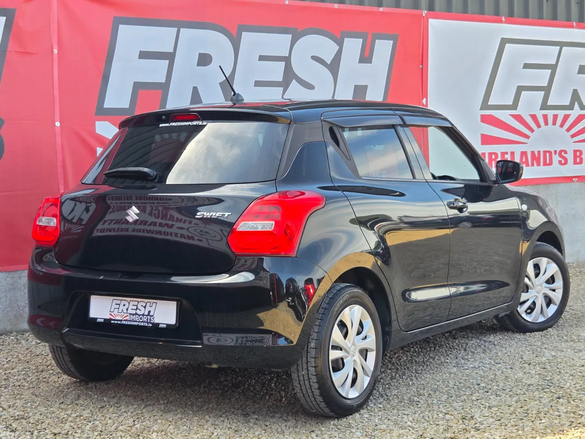 Suzuki Swift Hatchback, Petrol, 2020, Black