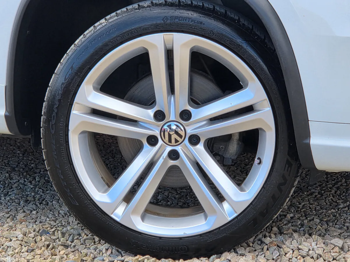 Volkswagen Tiguan SUV, Petrol, 2015, White
