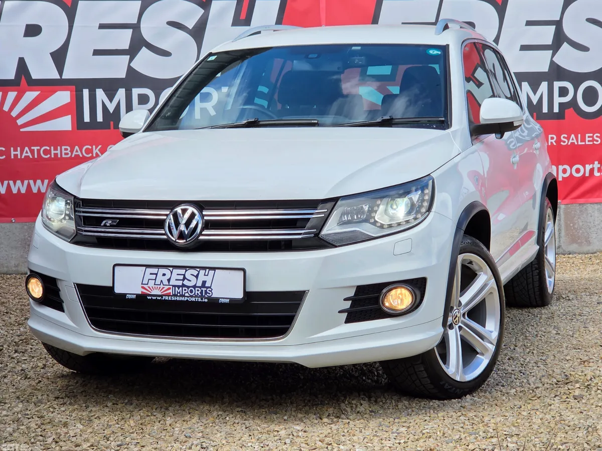Volkswagen Tiguan SUV, Petrol, 2015, White