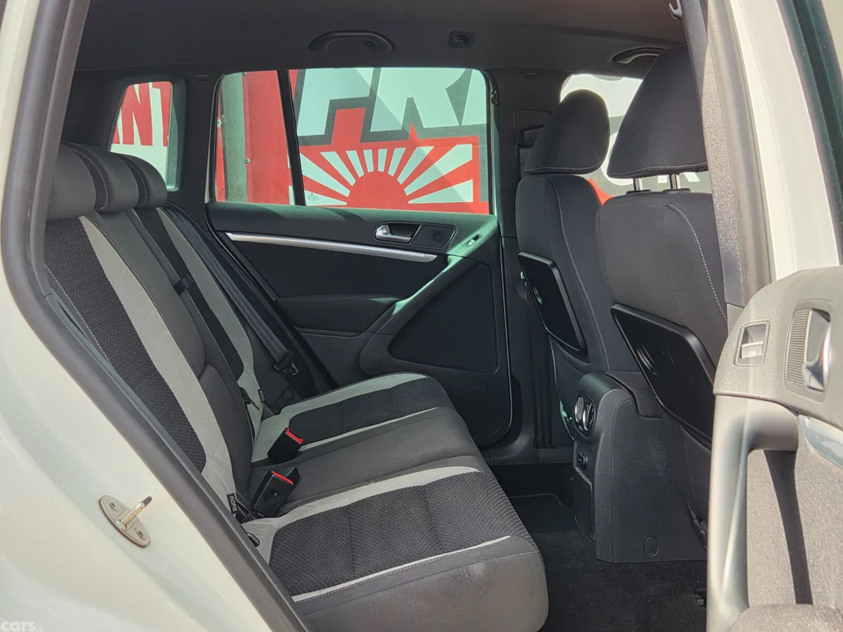 Volkswagen Tiguan SUV, Petrol, 2015, White