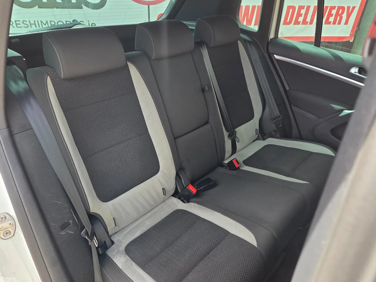 Volkswagen Tiguan SUV, Petrol, 2015, White