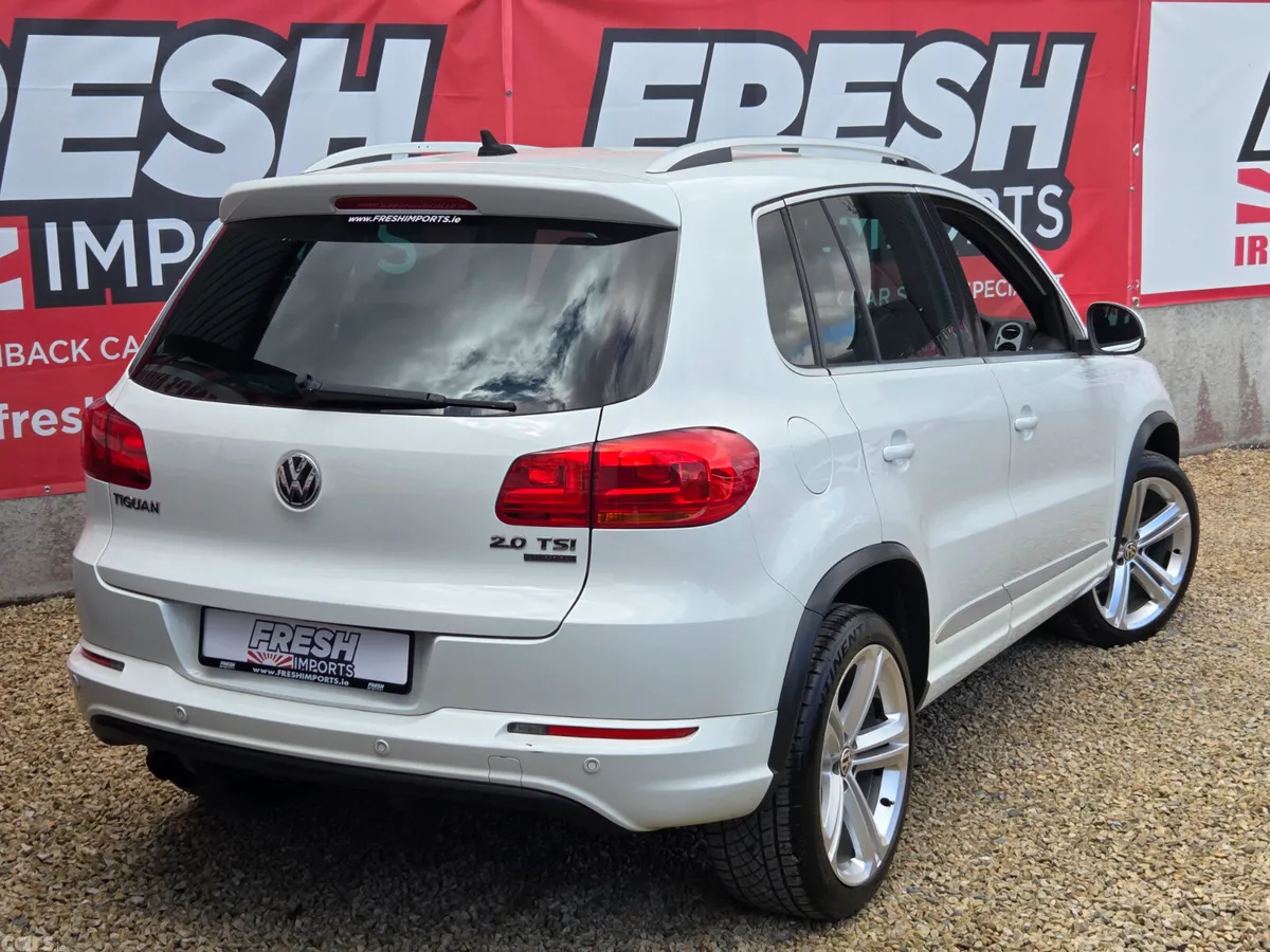 Volkswagen Tiguan SUV, Petrol, 2015, White
