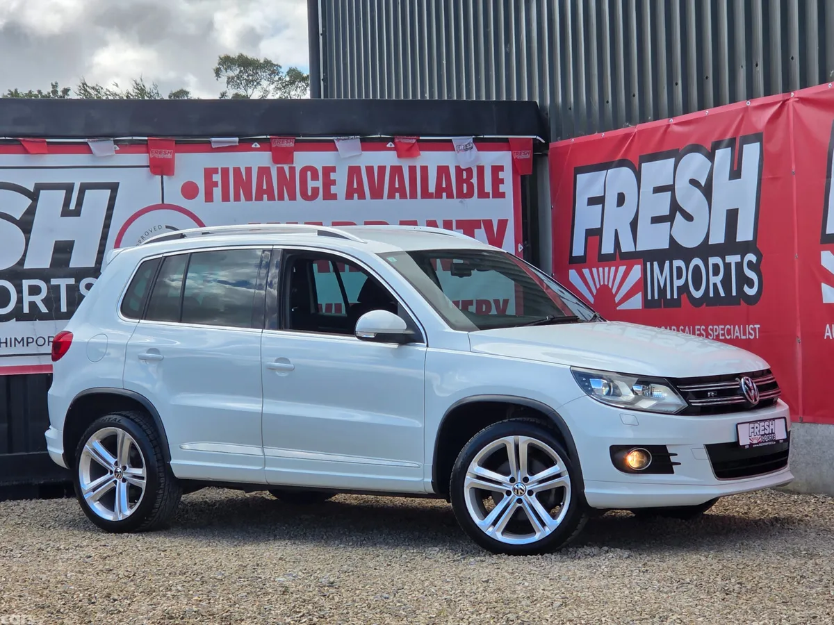 Volkswagen Tiguan SUV, Petrol, 2015, White