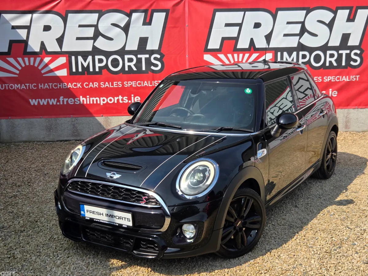 Mini Cooper Hatchback, Petrol, 2017, Black
